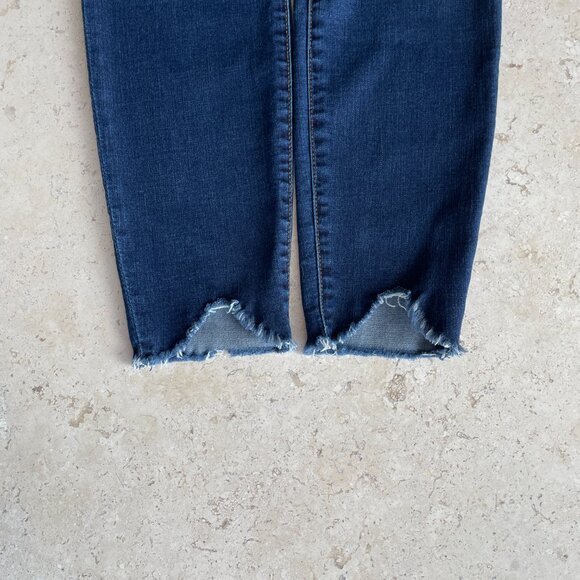 Kut From the Kloth Connie Ankle Skinny Jeans with Raw Hem Medium Wash, Size 8 - Picture 9 of 13